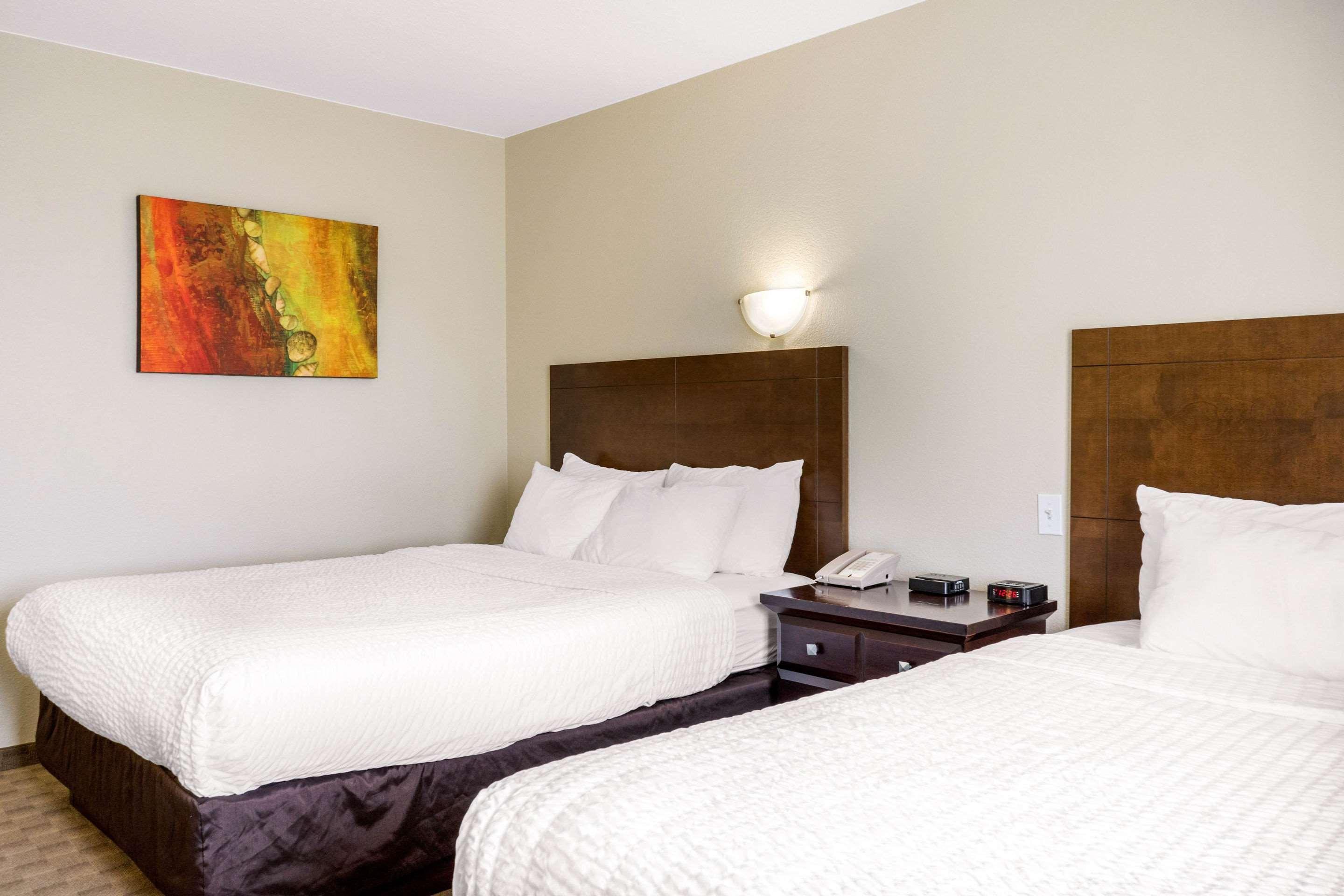 Quality Inn & Suites Winkler Ngoại thất bức ảnh