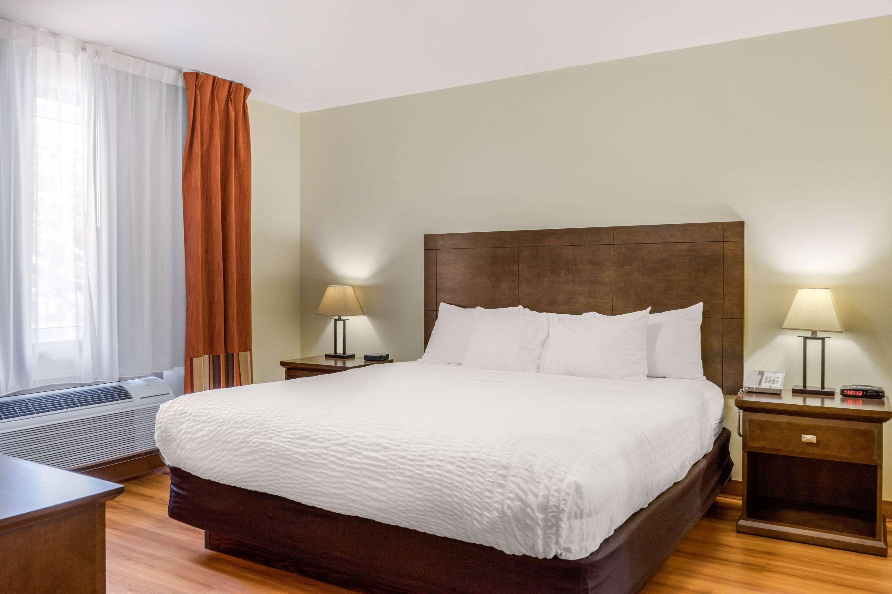 Quality Inn & Suites Winkler Ngoại thất bức ảnh