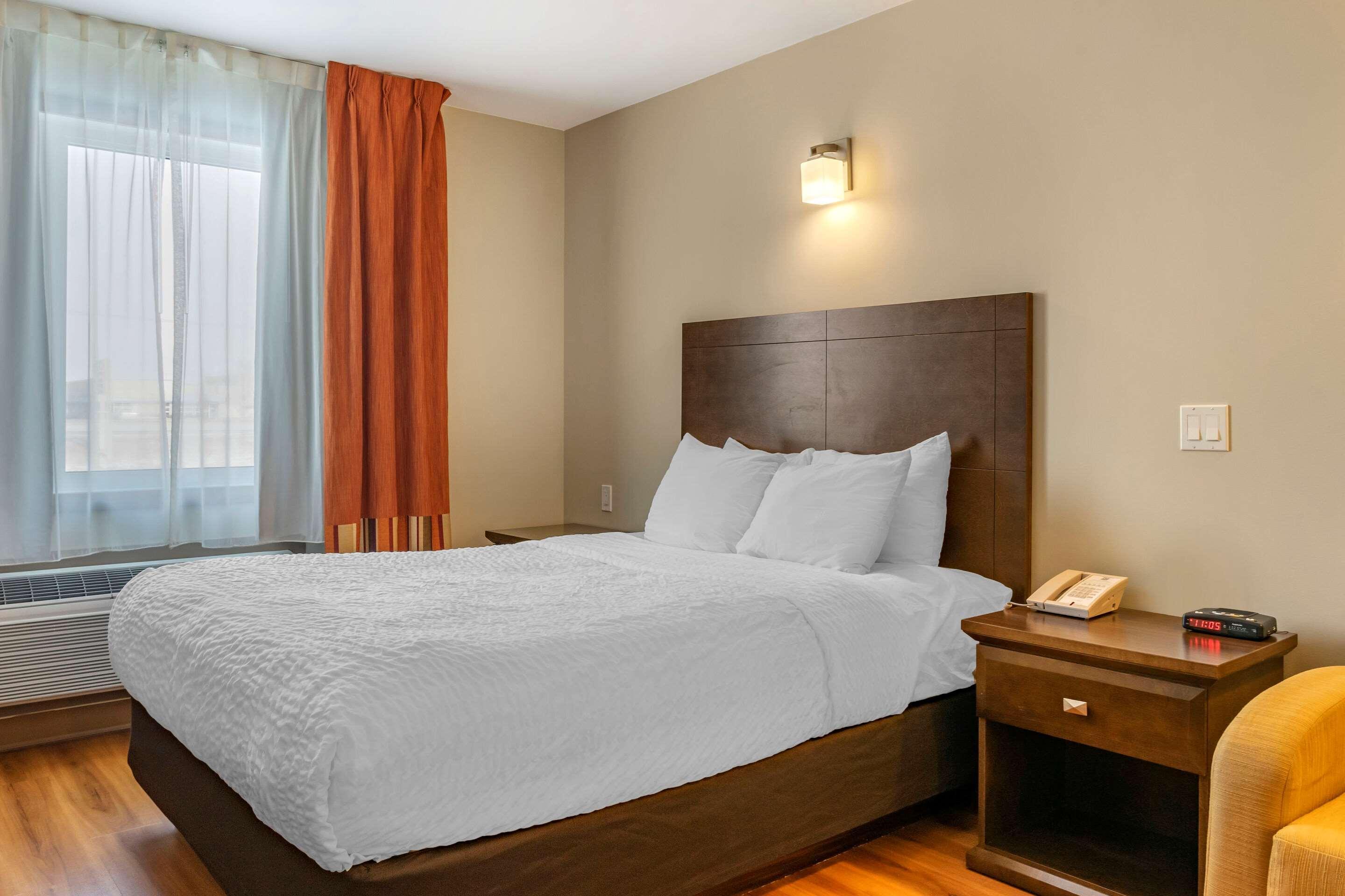 Quality Inn & Suites Winkler Ngoại thất bức ảnh