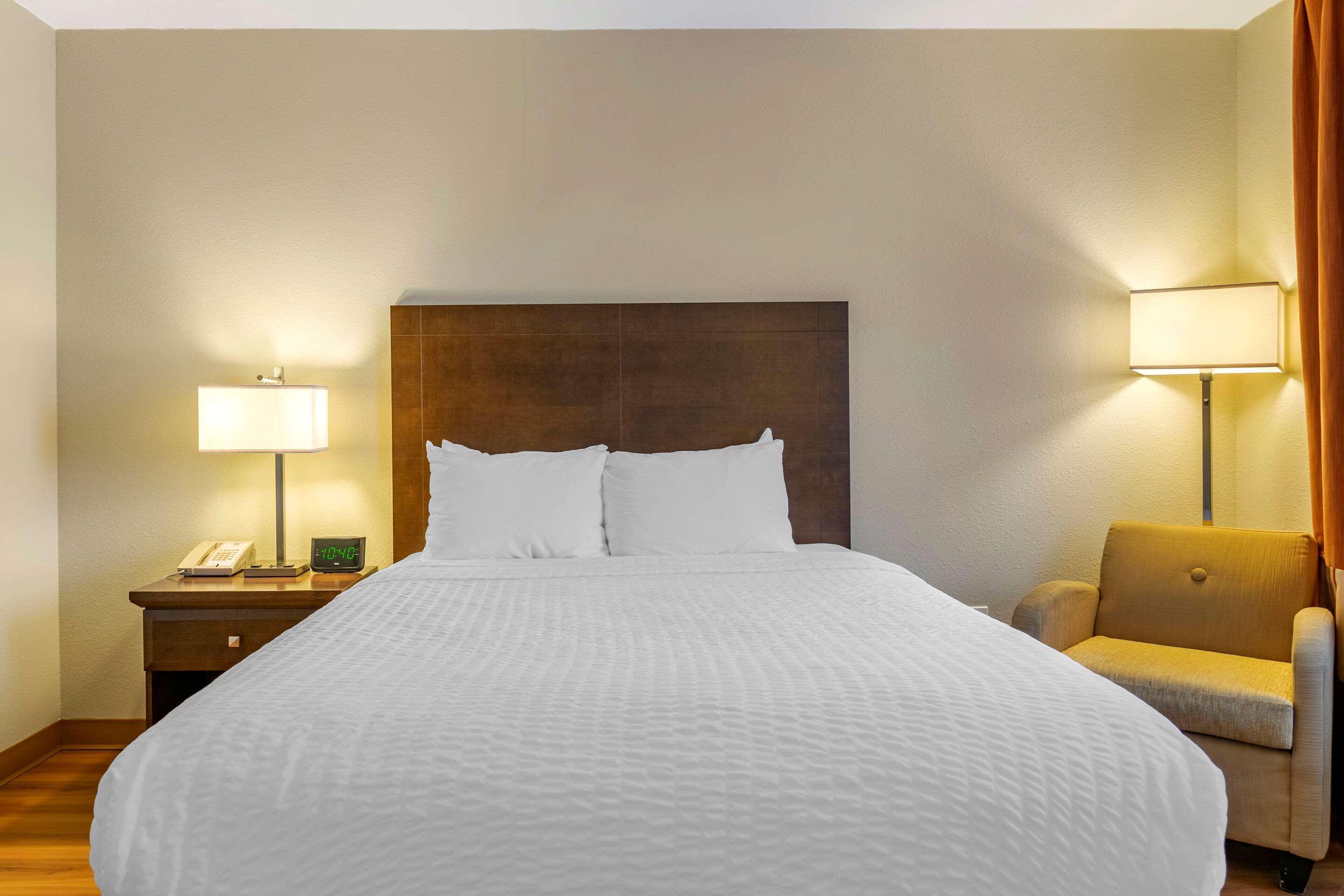 Quality Inn & Suites Winkler Ngoại thất bức ảnh