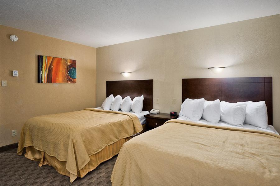 Quality Inn & Suites Winkler Ngoại thất bức ảnh