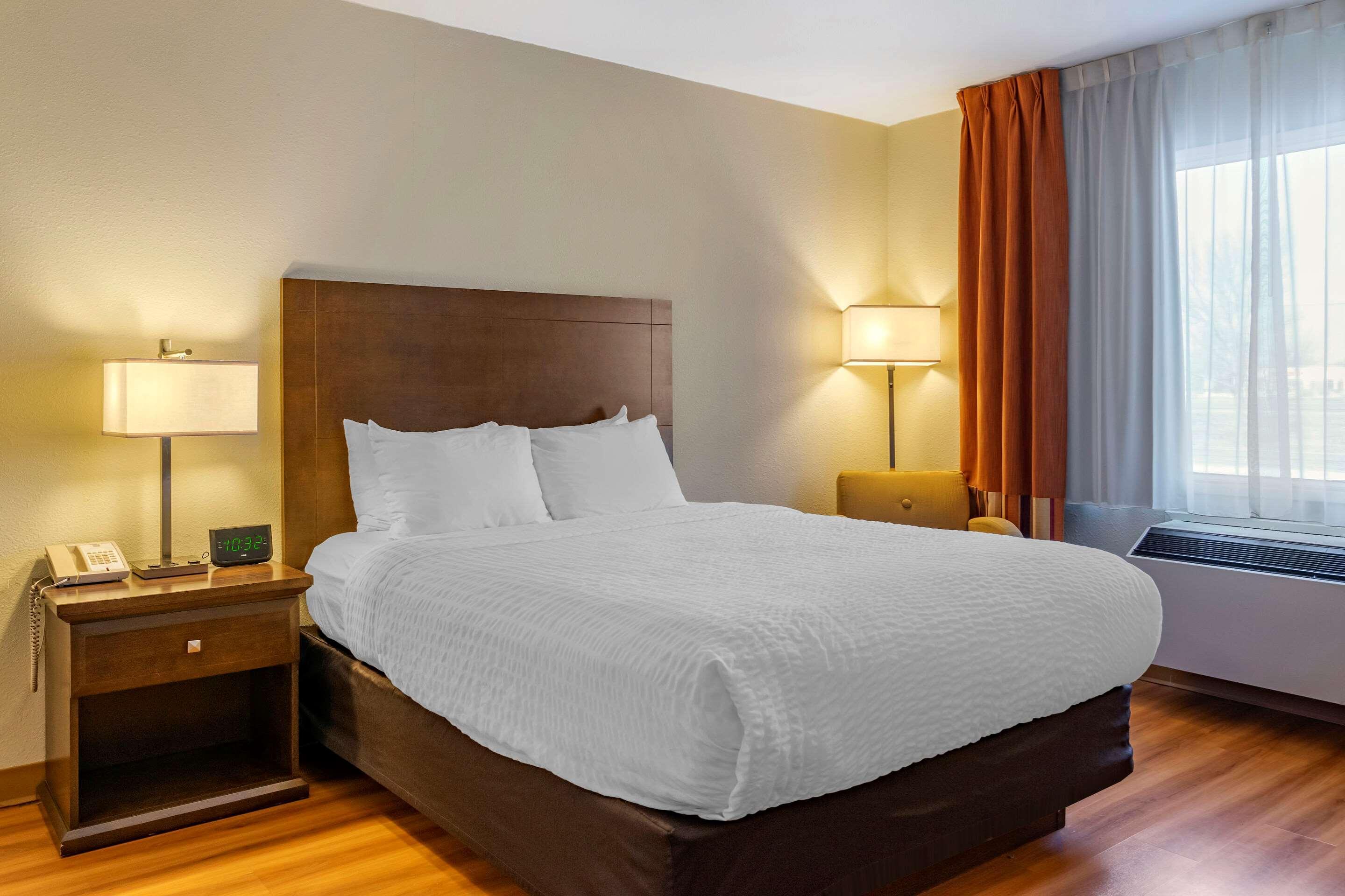 Quality Inn & Suites Winkler Ngoại thất bức ảnh