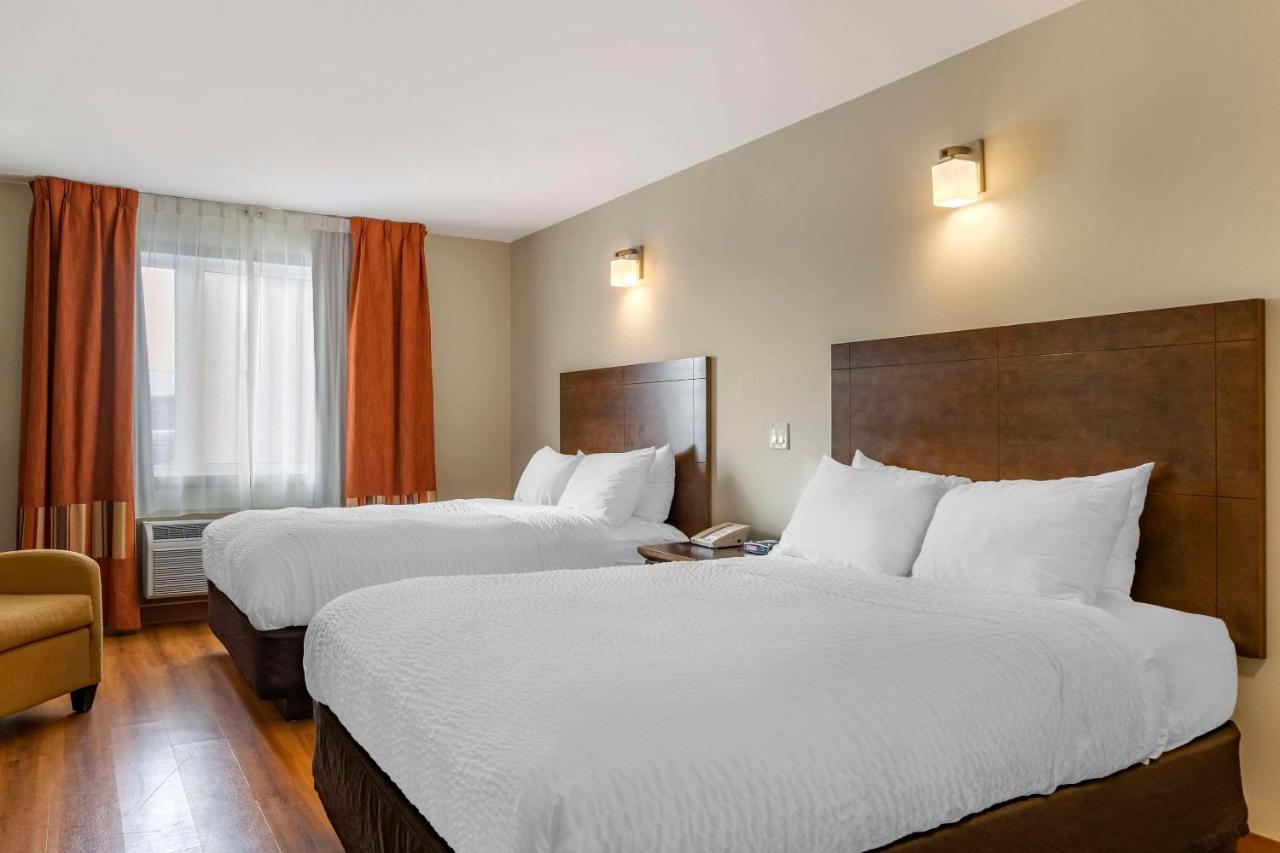 Quality Inn & Suites Winkler Ngoại thất bức ảnh